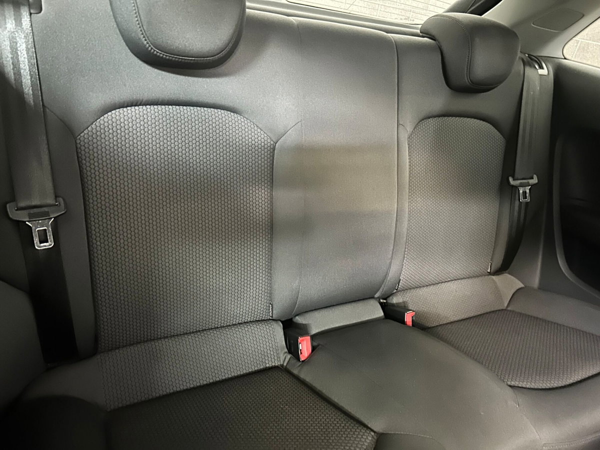 Audi A1 1.2 TFSI Ambition (8)