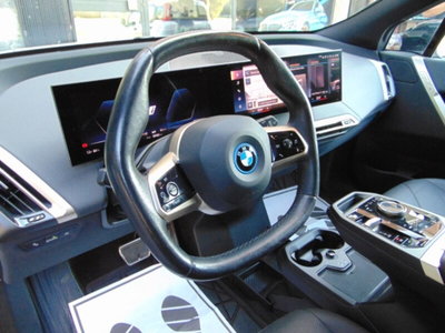 BMW iX xdrive40 pacchetto sportivo (17)