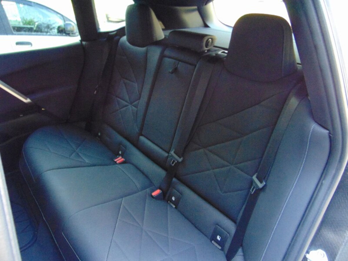 BMW iX xdrive40 pacchetto sportivo (20)