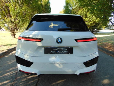 BMW iX xdrive40 pacchetto sportivo (8)
