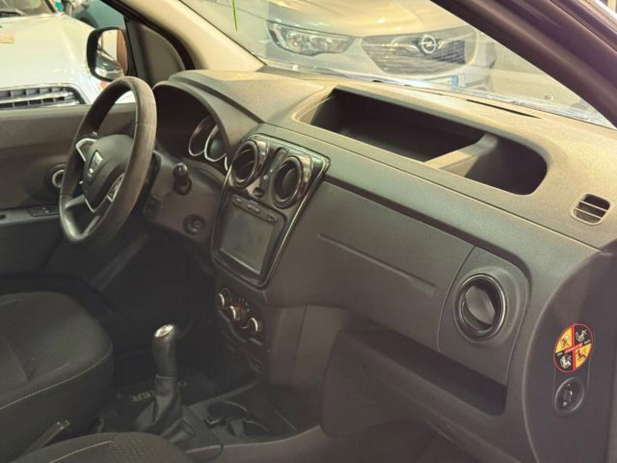 Dacia Dokker 1.5 dCi 8V 75CV Ambiance (17)