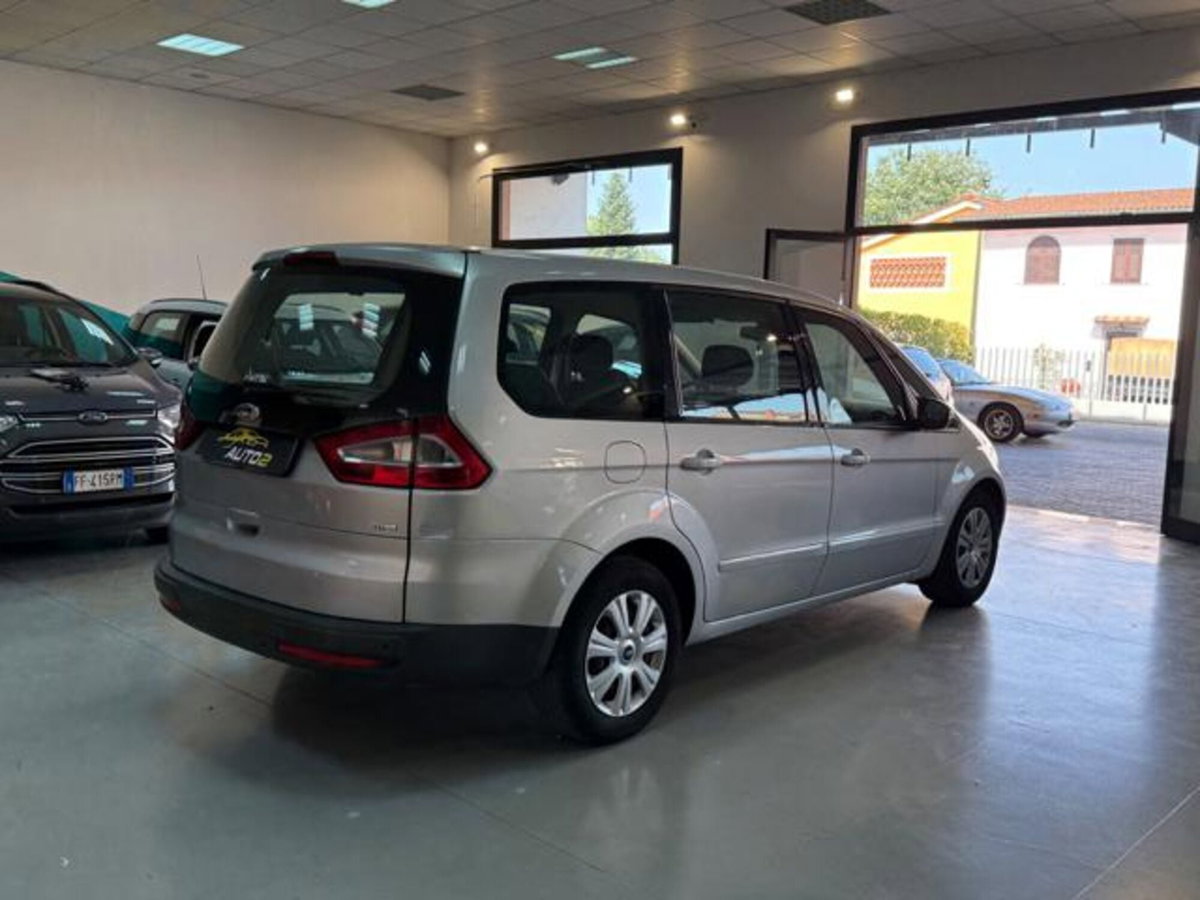 Ford Galaxy 2.0 TDCi 140 CV Ghia (7)