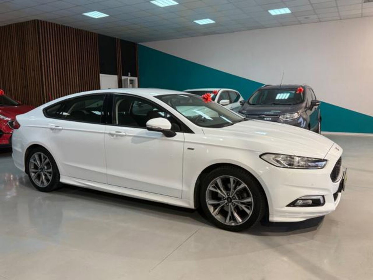 Ford Mondeo 2.0 EcoBlue 150 CV S&S aut. 4p. Vignale (5)