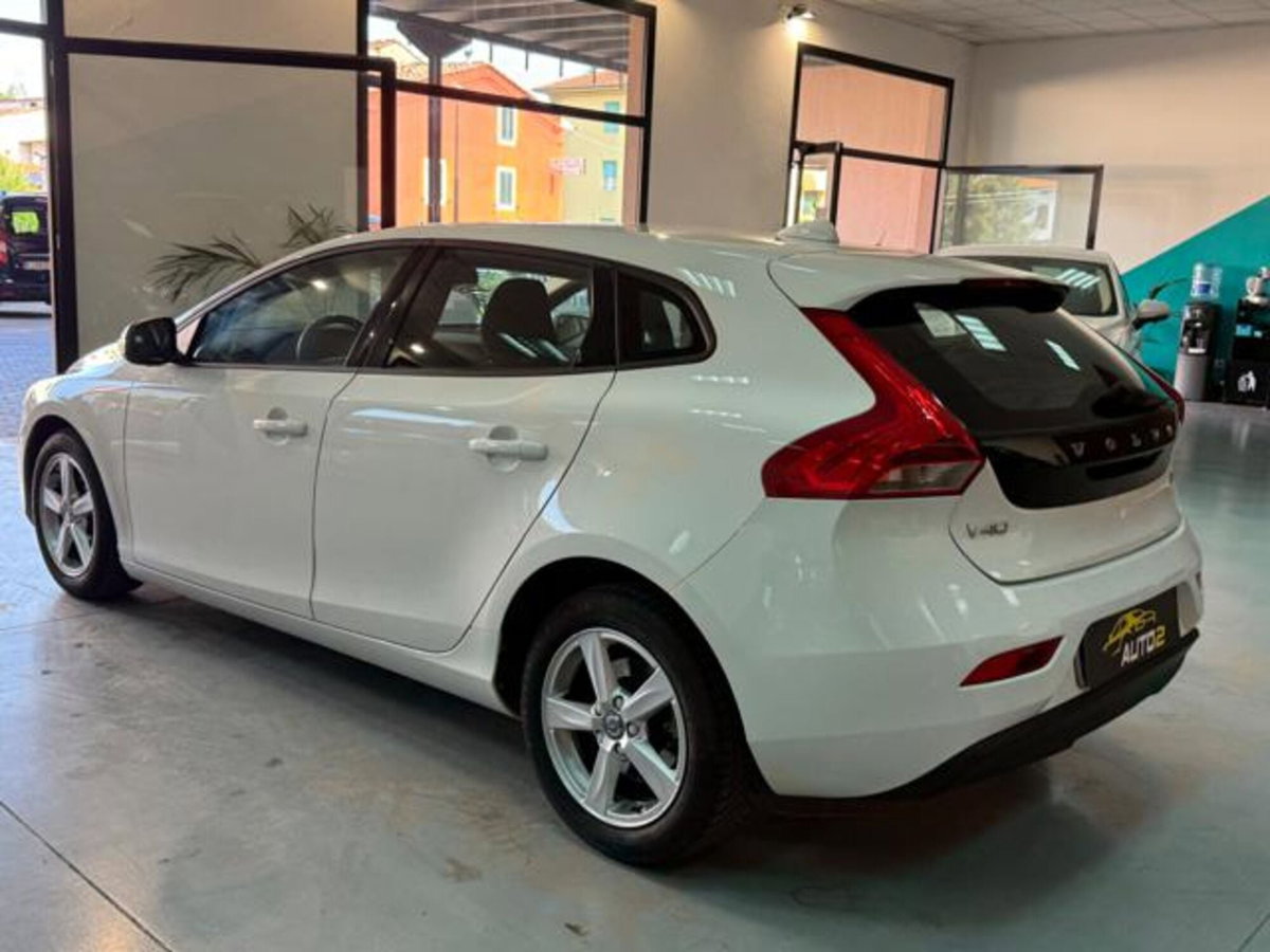 Volvo V40 D2 1.6 Business Edition (10)