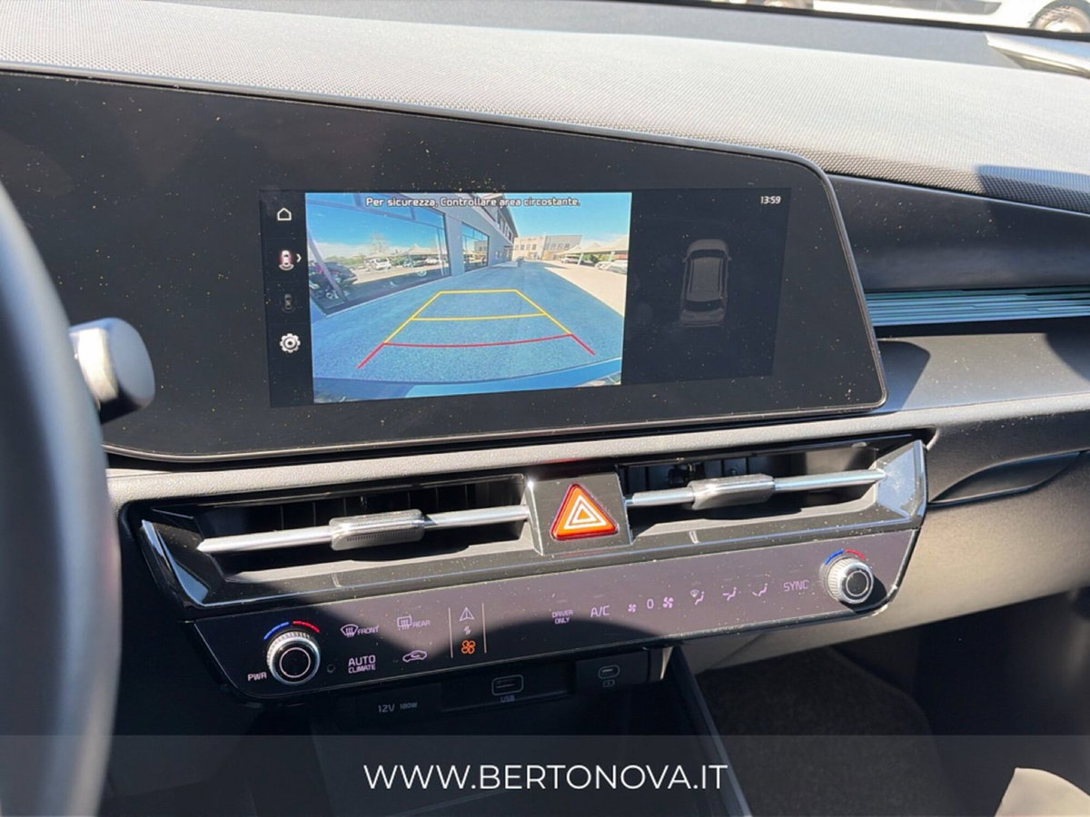 Kia Niro 1.6 gdi hev Style 129cv dct6 (16)
