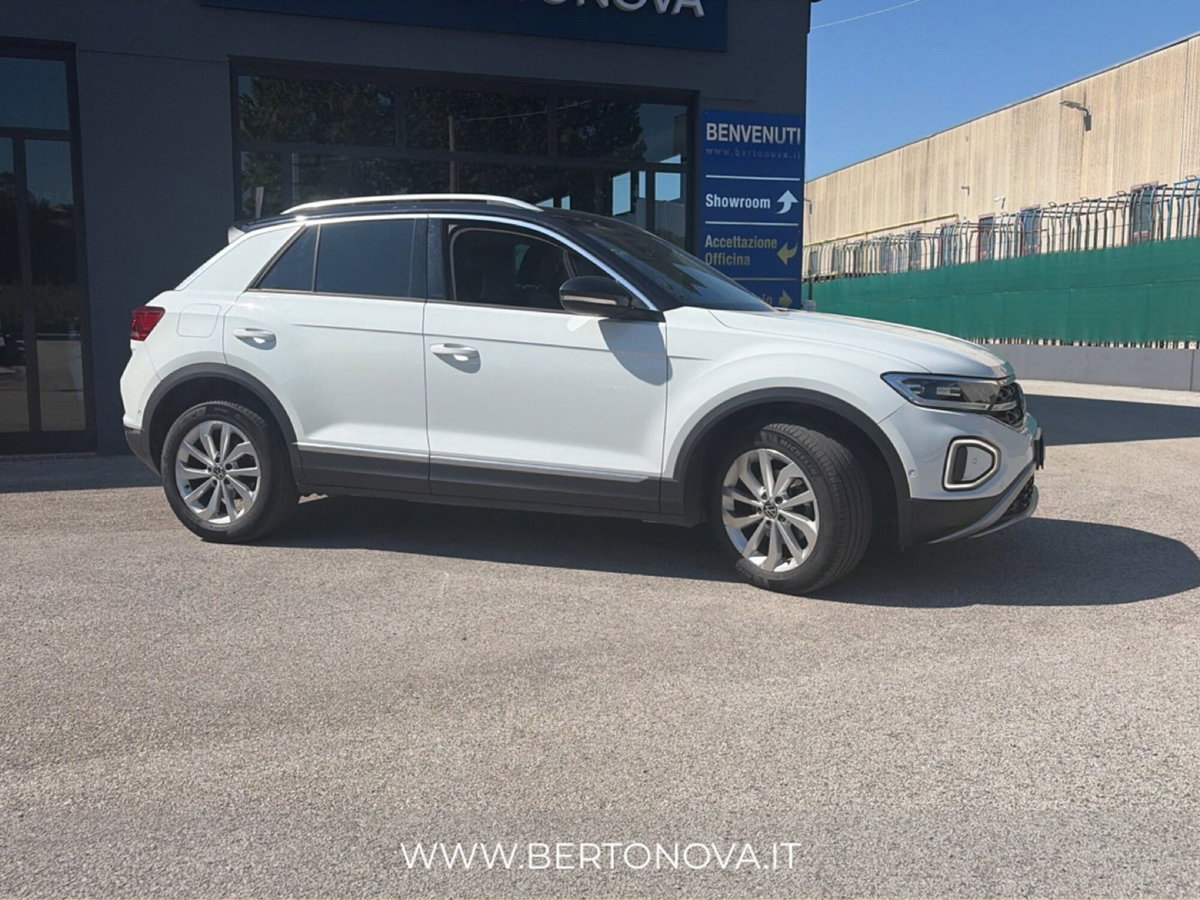Volkswagen T-Roc 1.5 TSI ACT DSG Style BlueMotion Technology (2)