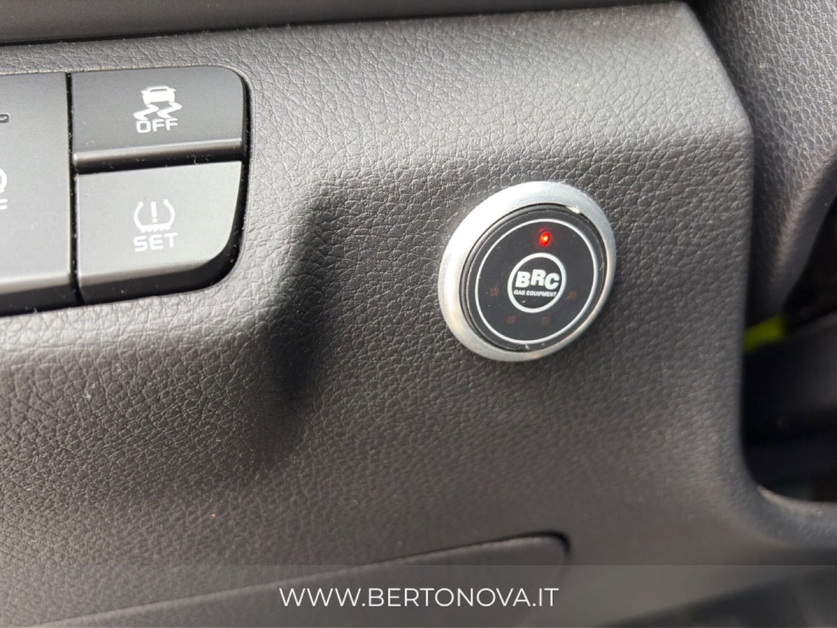 Kia Rio 1.2 CVVT 5p. ECO GPL City (12)