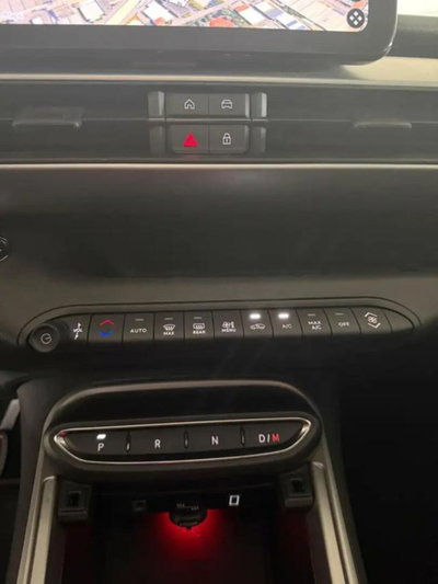 Jeep Avenger 1.2 turbo Summit fwd 100cv (12)
