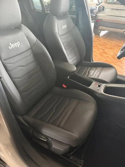 Jeep Avenger 1.2 turbo Summit fwd 100cv (19)