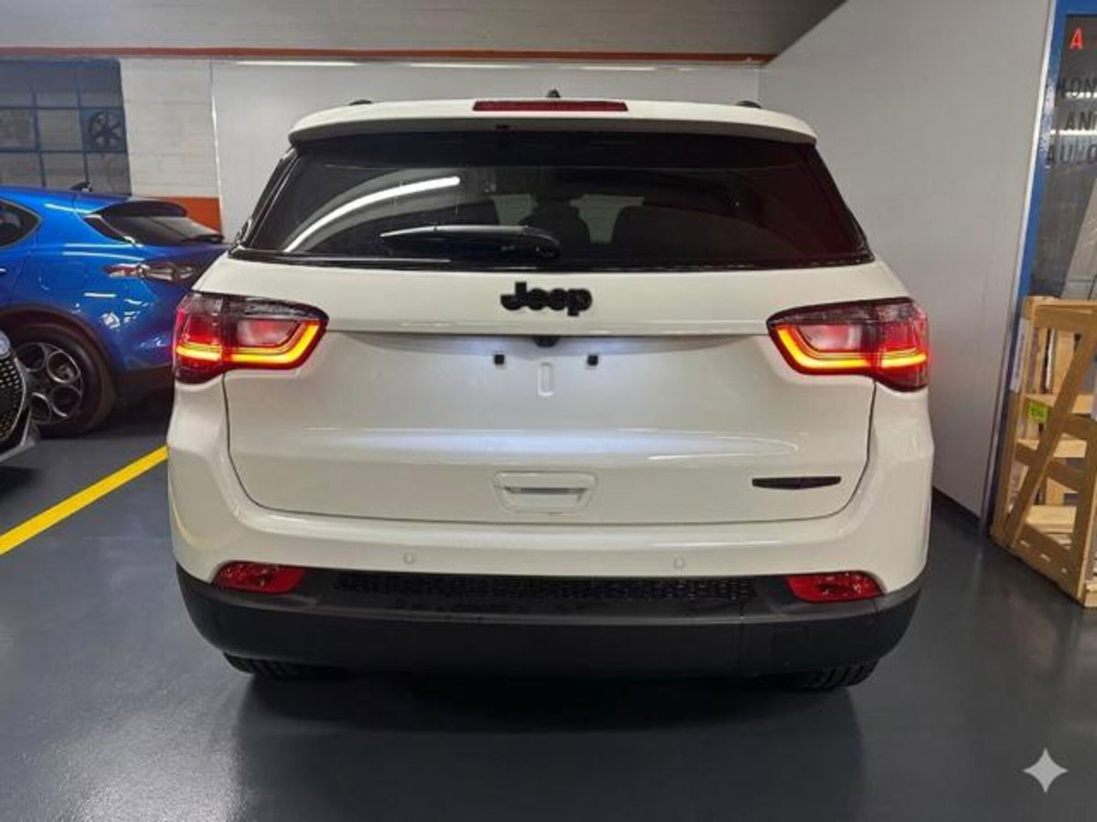 Jeep Compass 1.4 MultiAir 2WD Night Eagle (5)