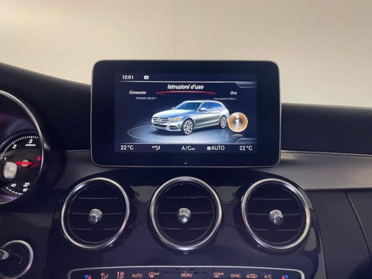 Mercedes-Benz CLS Shooting Brake 220 d SW Premium (19)