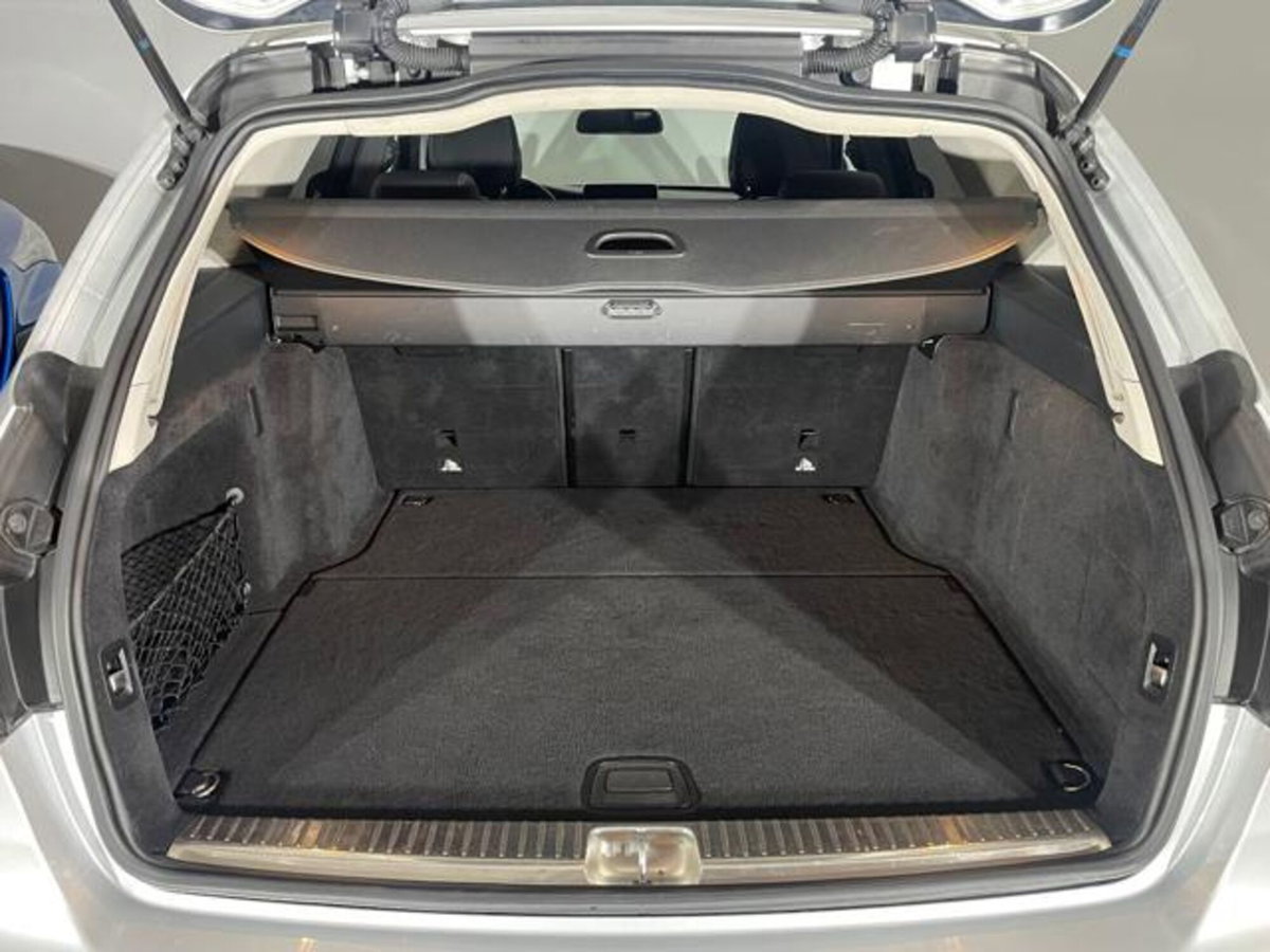Mercedes-Benz CLS Shooting Brake 220 d SW Premium (9)
