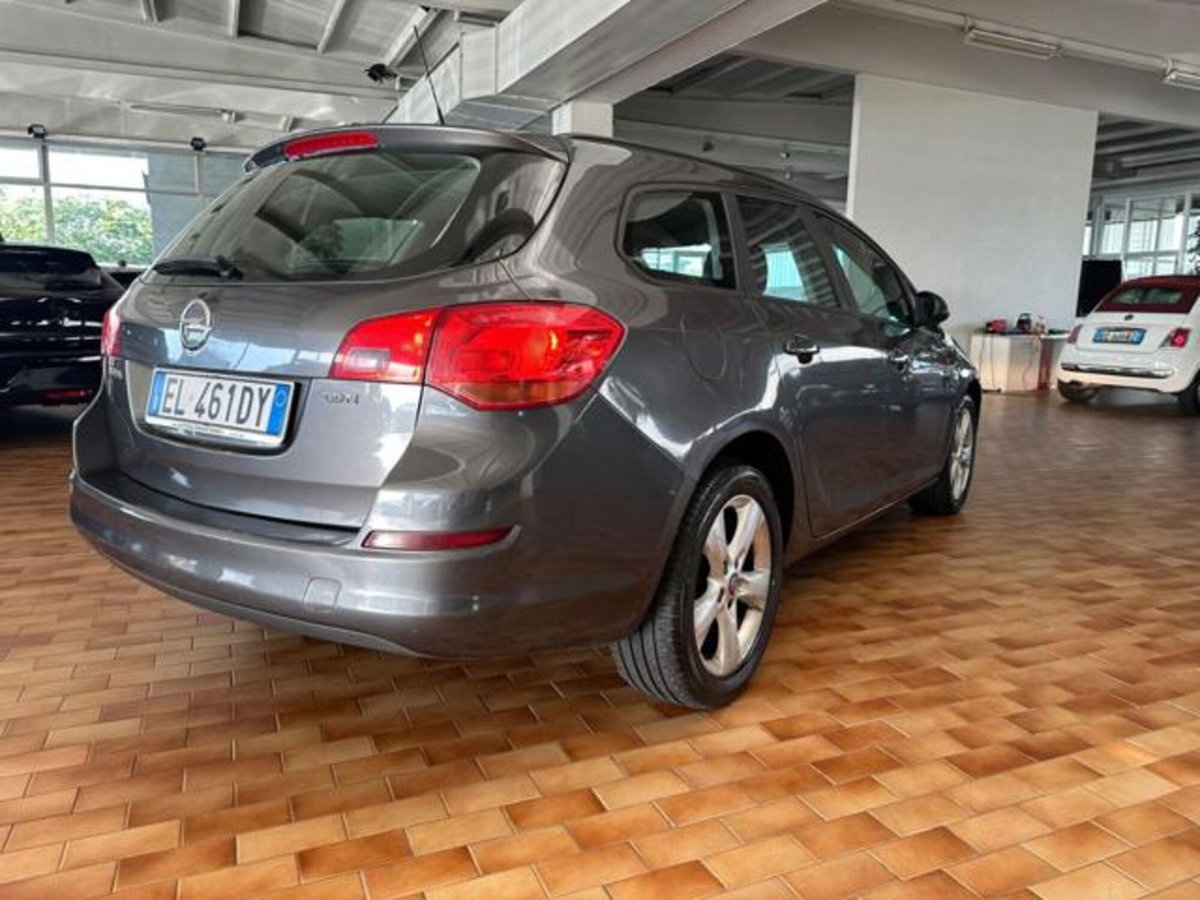 Opel Astra Station Wagon 1.3 CDTI 95CV S&S Sports Cosmo (4)