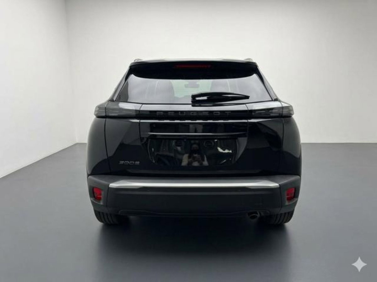 Peugeot 2008 PureTech 100 S&S Allure (5)