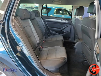 Volkswagen Passat Variant 2.0 TDI SCR 122 CV EVO DSG Business (6)