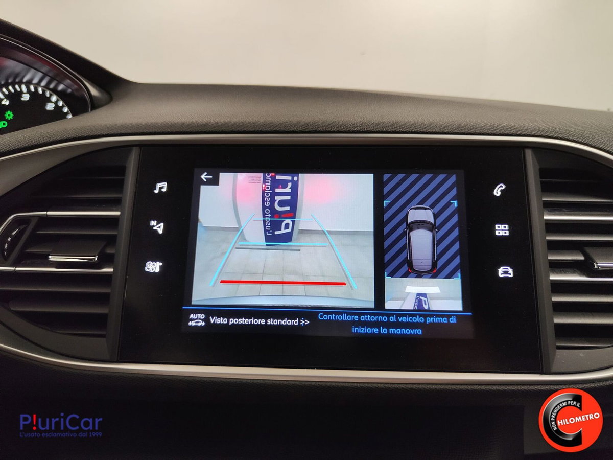 Peugeot 308 BlueHDi 130 S&S EAT8 Allure Pack (12)