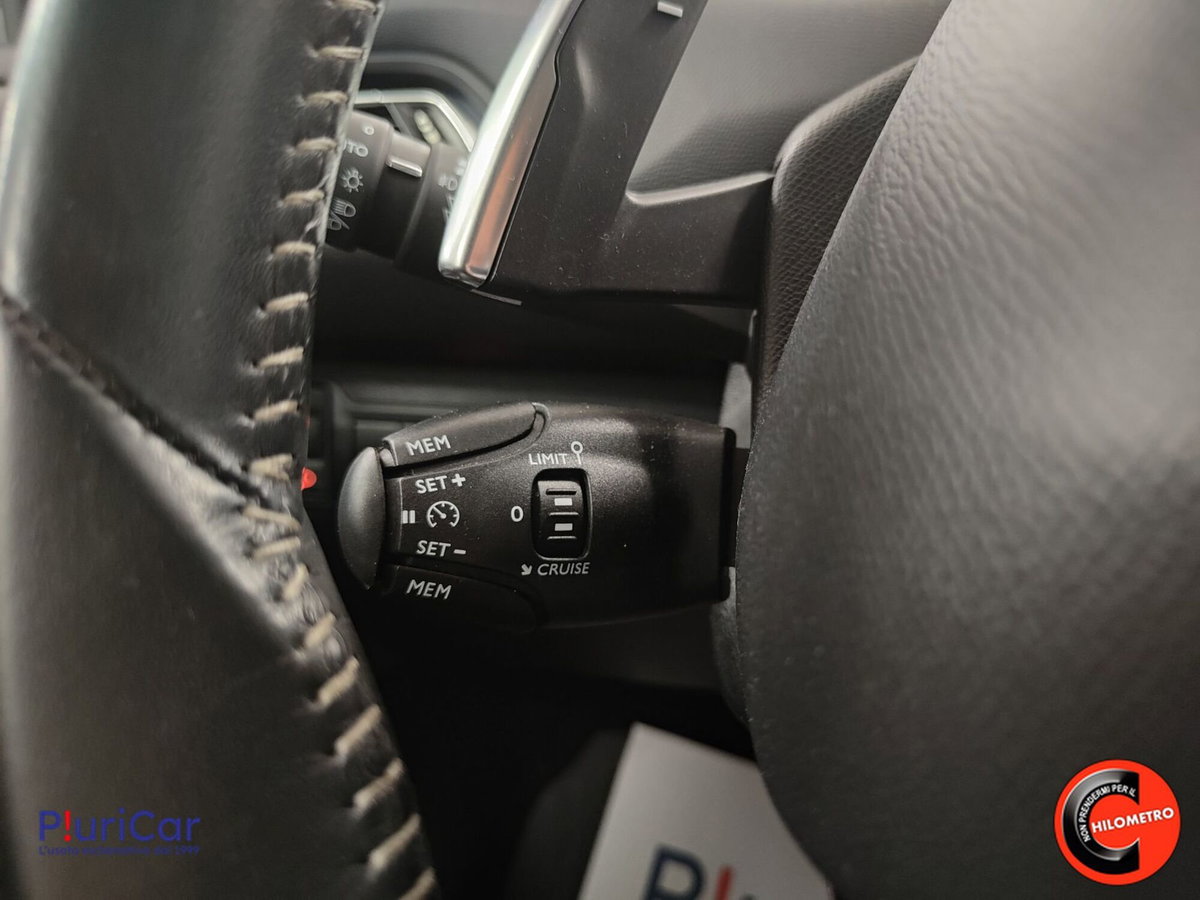 Peugeot 308 BlueHDi 130 S&S EAT8 Allure Pack (18)