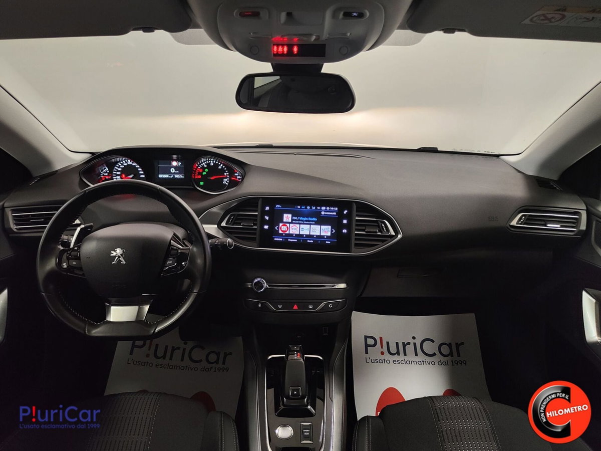 Peugeot 308 BlueHDi 130 S&S EAT8 Allure Pack (3)