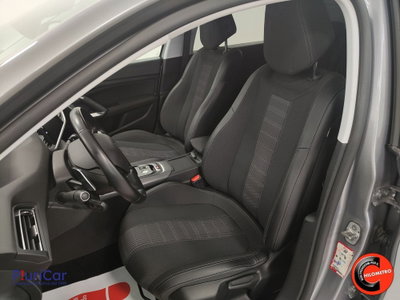 Peugeot 308 BlueHDi 130 S&S EAT8 Allure Pack (4)