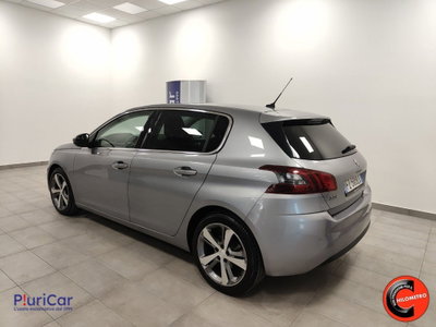 Peugeot 308 BlueHDi 130 S&S EAT8 Allure Pack (9)