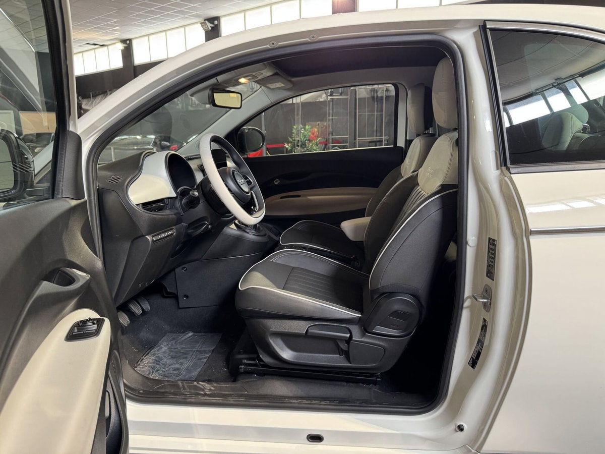 Fiat 500 Cabrio 1.0 hybrid La Prima (12)