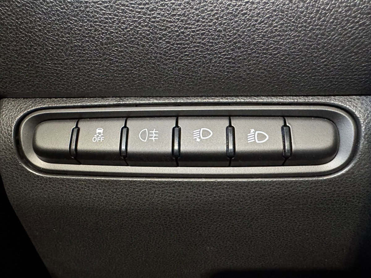 Fiat 500 Cabrio 1.0 hybrid La Prima (13)
