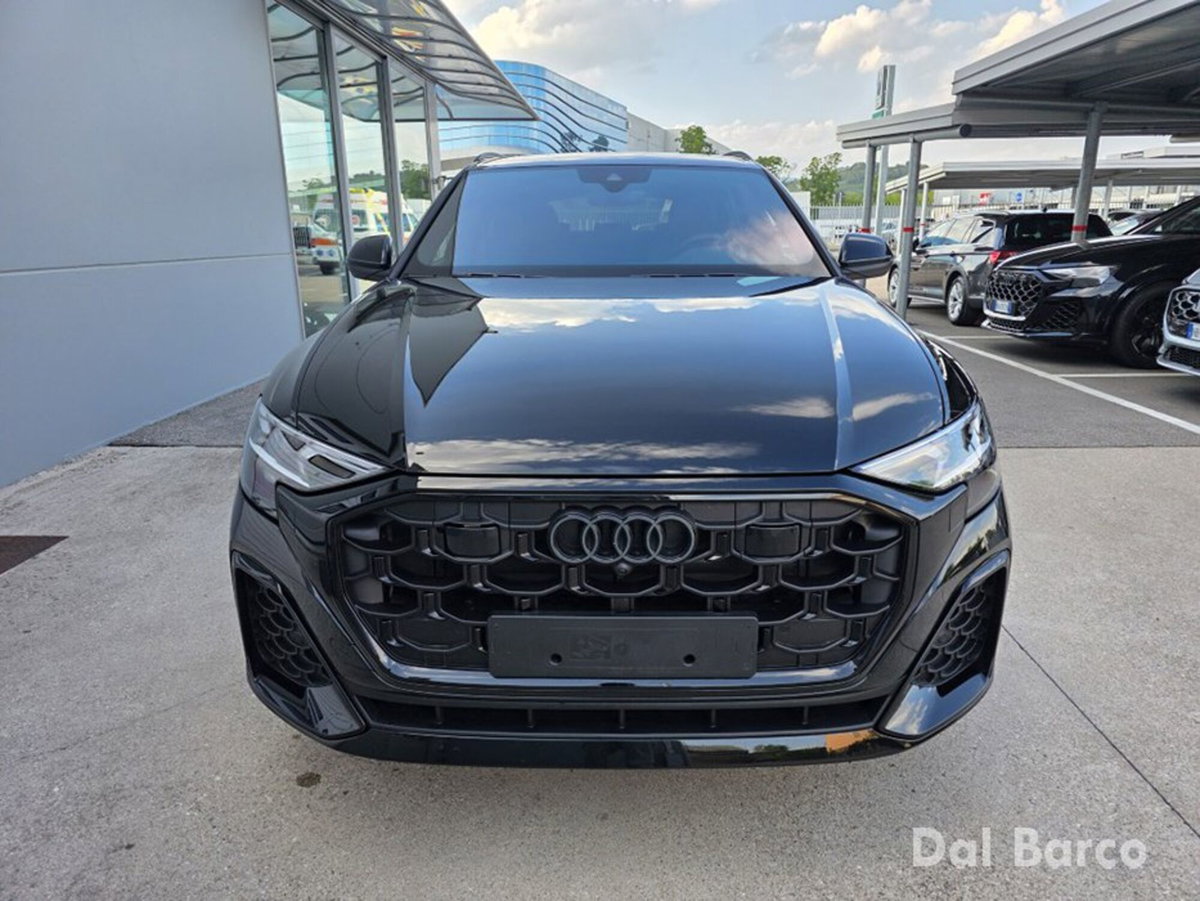 Audi Q8 Sportback 50 S line edition quattro (2)