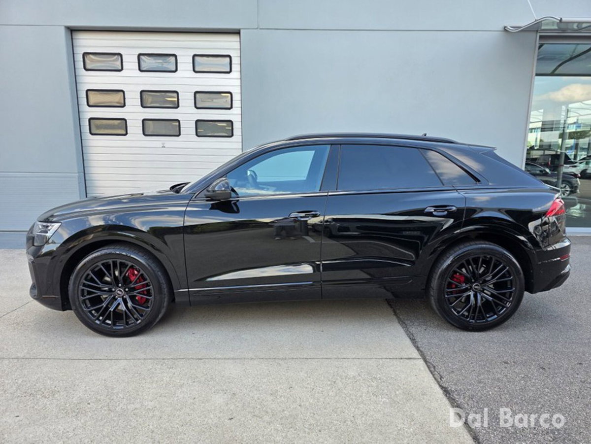 Audi Q8 Sportback 50 S line edition quattro (4)