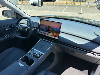 Geely Starray Starray EM-i 1.5 phev Pro auto (13)
