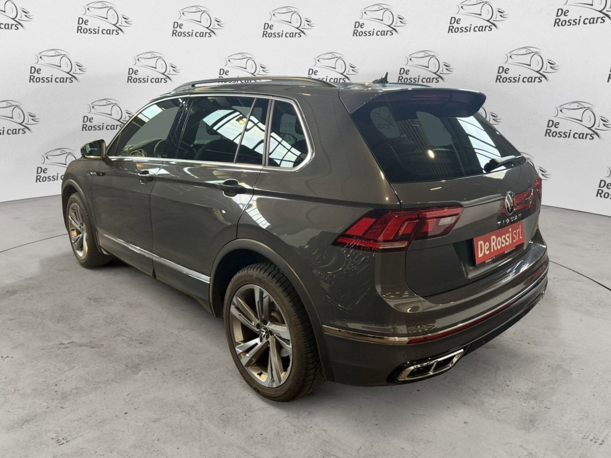Volkswagen Tiguan Allspace 2.0 TDI SCR DSG 4MOTION R-Line (4)
