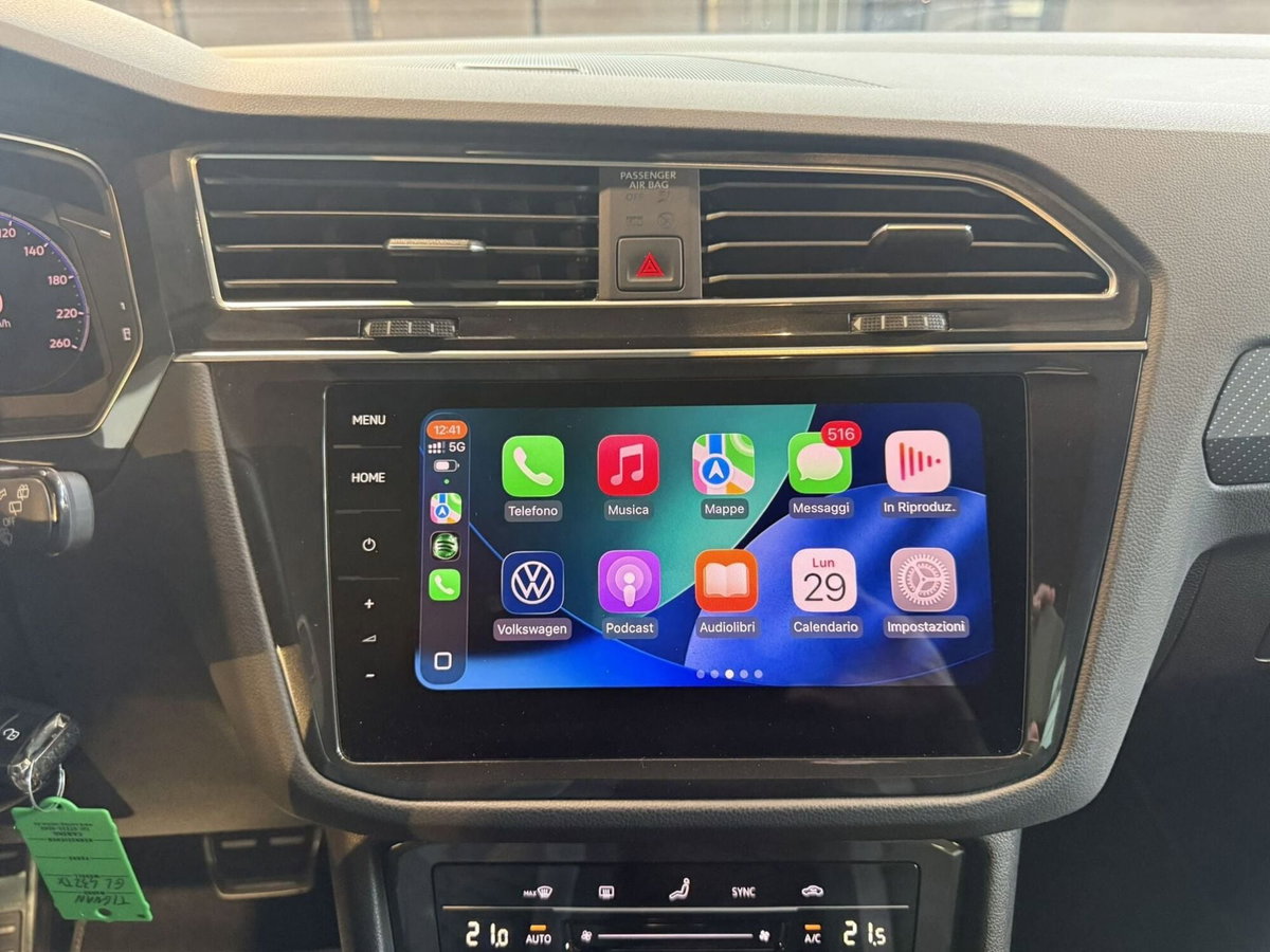 Volkswagen Tiguan Allspace 2.0 TDI SCR DSG 4MOTION R-Line (9)