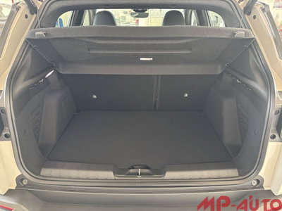 Jeep Avenger 1.2 turbo e-hybrid mhev Upland 4xe 145cv edct6 (13)
