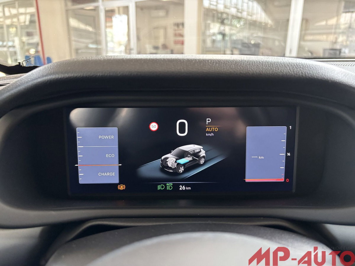 Jeep Avenger 1.2 turbo e-hybrid mhev Upland 4xe 145cv edct6 (15)