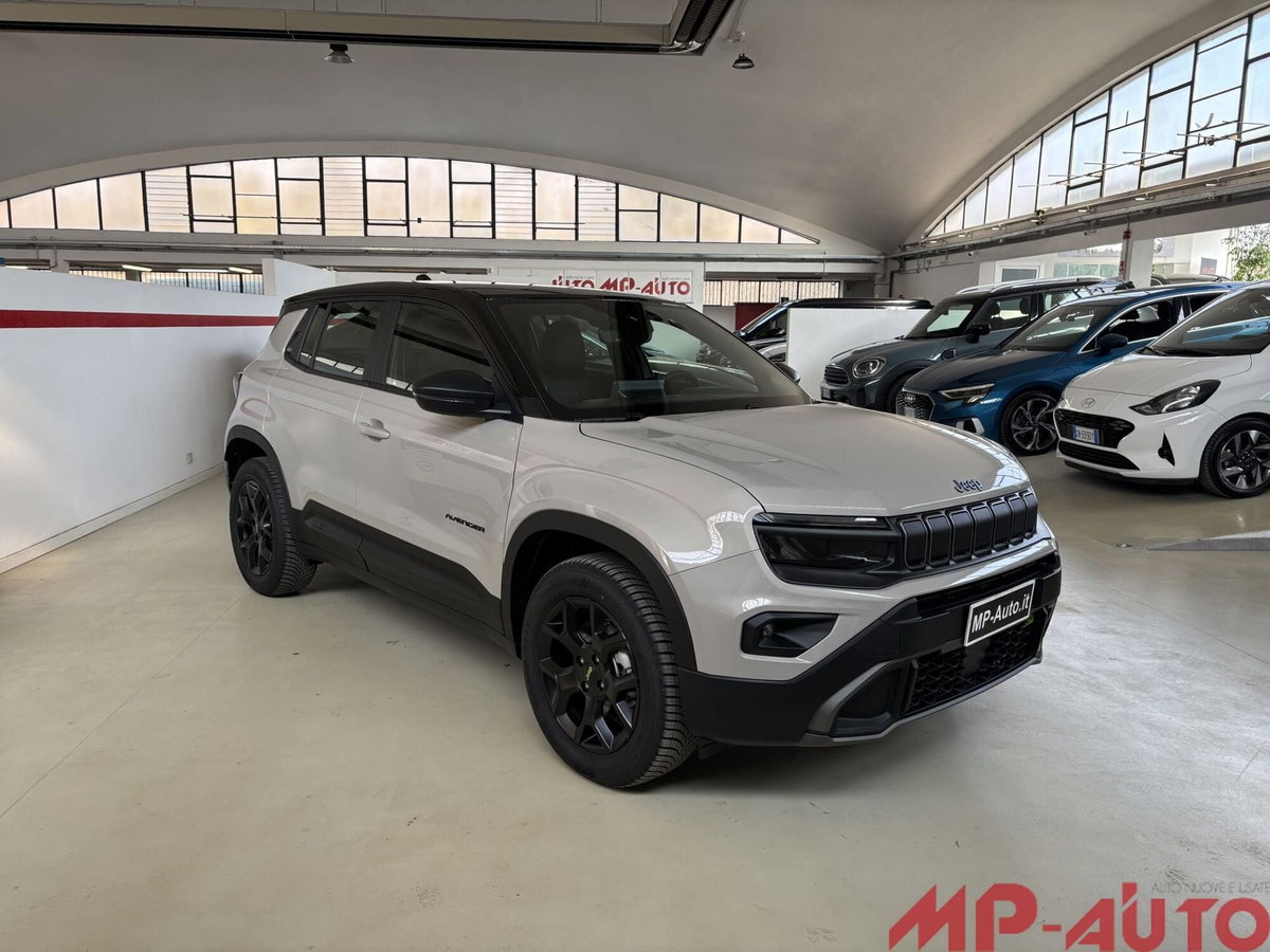 Jeep Avenger 1.2 turbo e-hybrid mhev Upland 4xe 145cv edct6 (2)