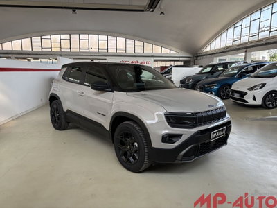 Jeep Avenger 1.2 turbo e-hybrid mhev Upland 4xe 145cv edct6 (2)