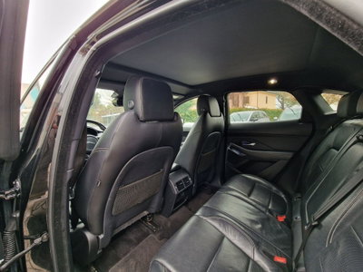 Jaguar E-Pace 2.0D 150 CV AWD R-Dynamic S (19)