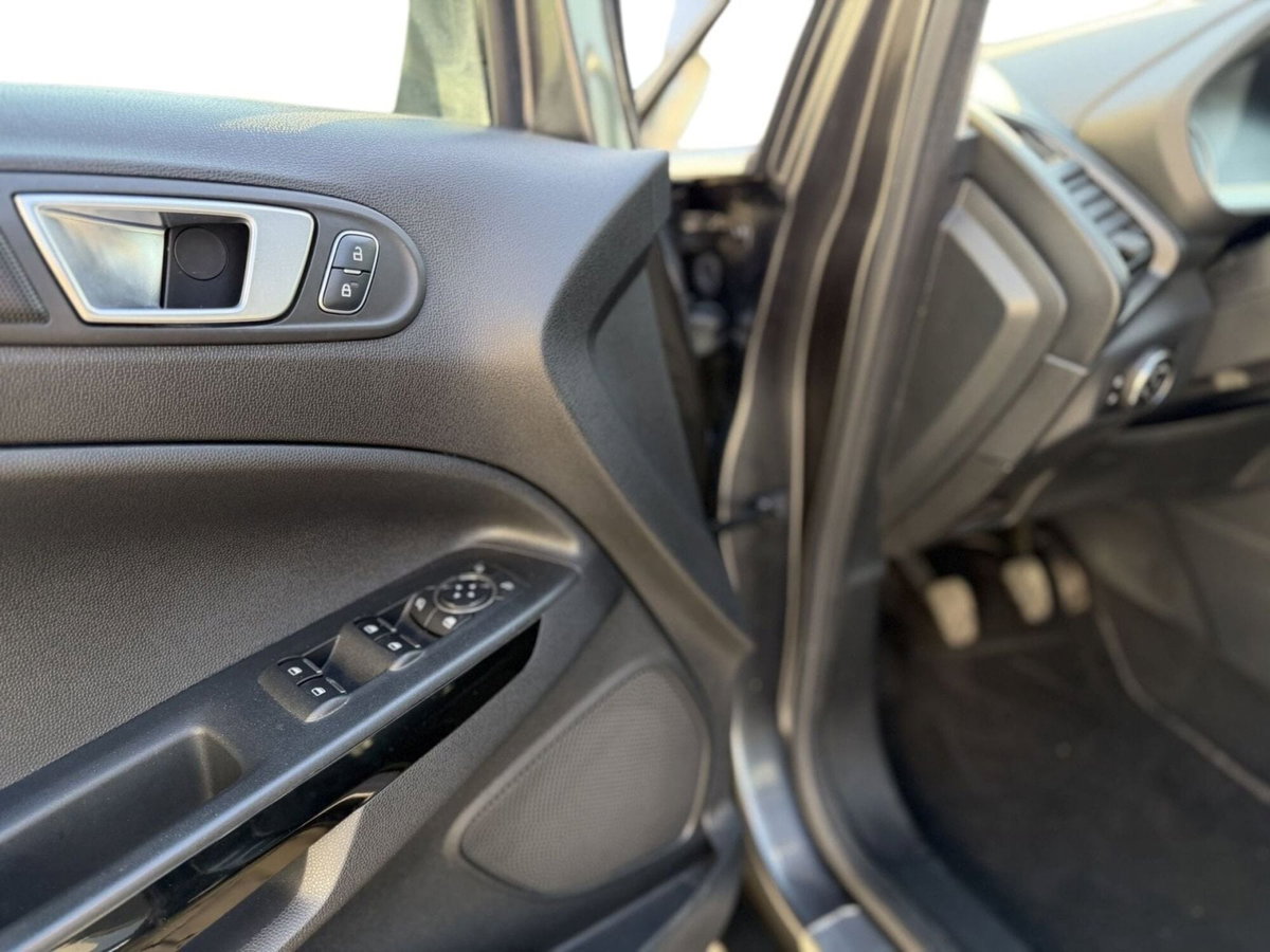 Ford EcoSport 1.5 TDCi 100 CV Start&Stop Business (13)