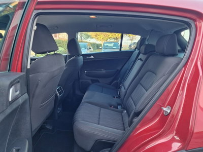 Kia Sportage 1.7 CRDI 2WD Business Class (16)