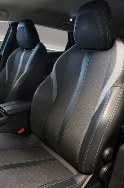 Peugeot 308 SW BlueHDi 130 S&S EAT8 Allure Pack (12)