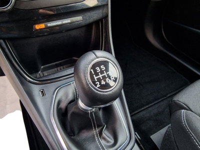 Ford Puma 1.0 EcoBoost Hybrid 125 CV S&S aut. Titanium Design (13)
