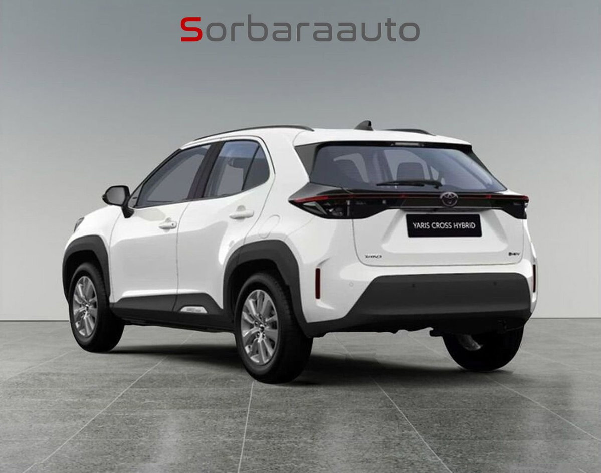 Toyota Yaris Cross Active fwd 115cv e-cvt (4)