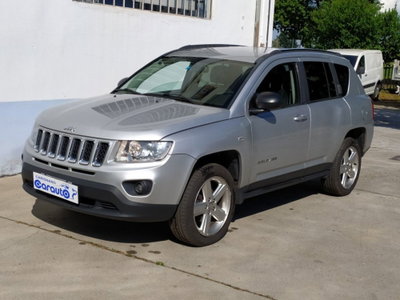 Jeep Compass 2.2 CRD Limited (9)