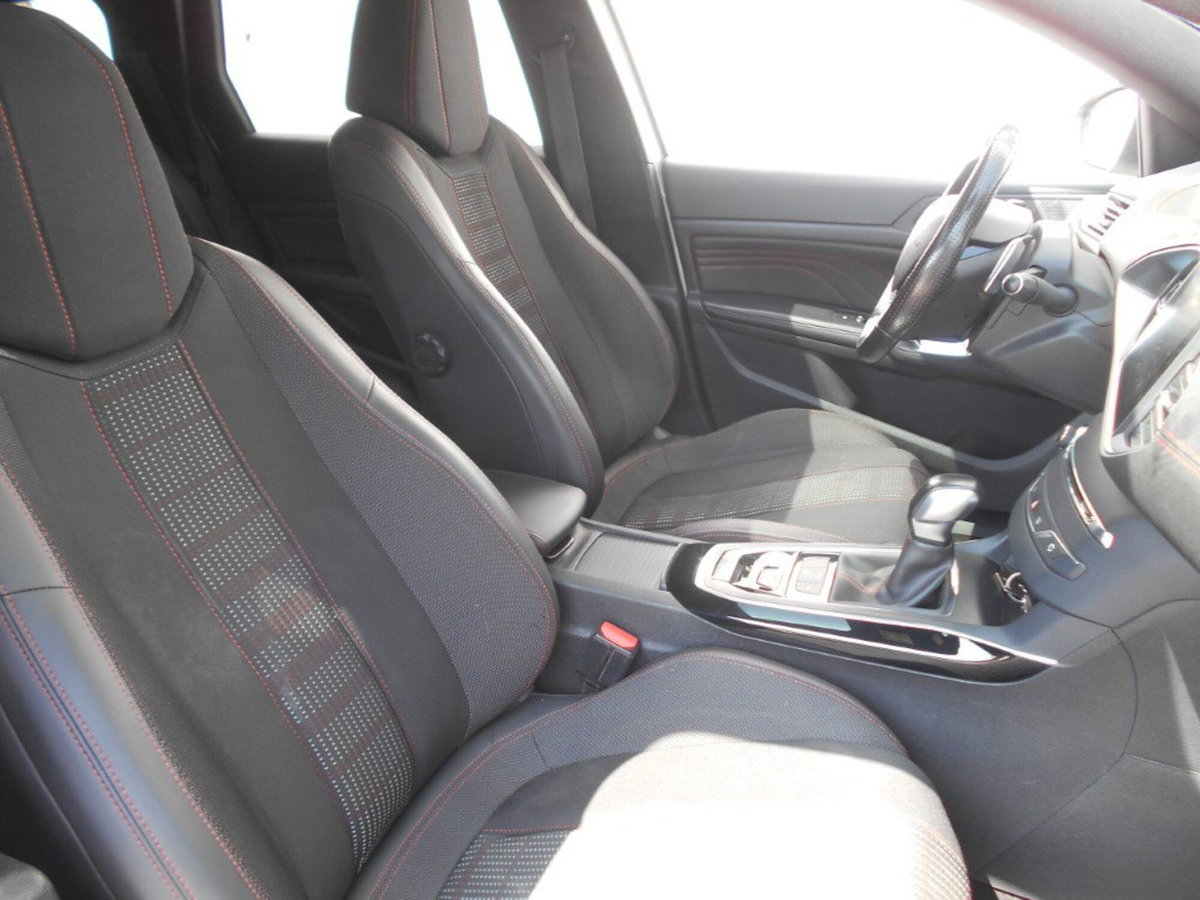 Peugeot 308 SW BlueHDi 120 S&S EAT6 GT Line (10)