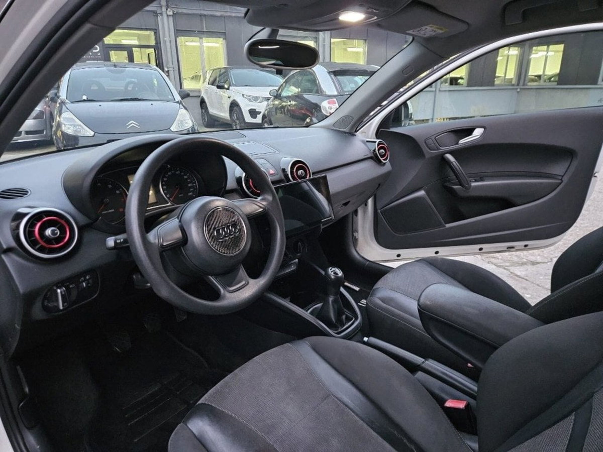 Audi A1 1.0 TFSI ultra Sport (7)