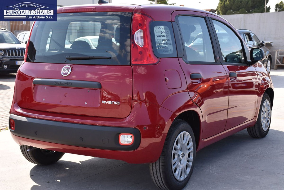Fiat Panda 1.0 firefly hybrid Icon s&s 70cv (4)