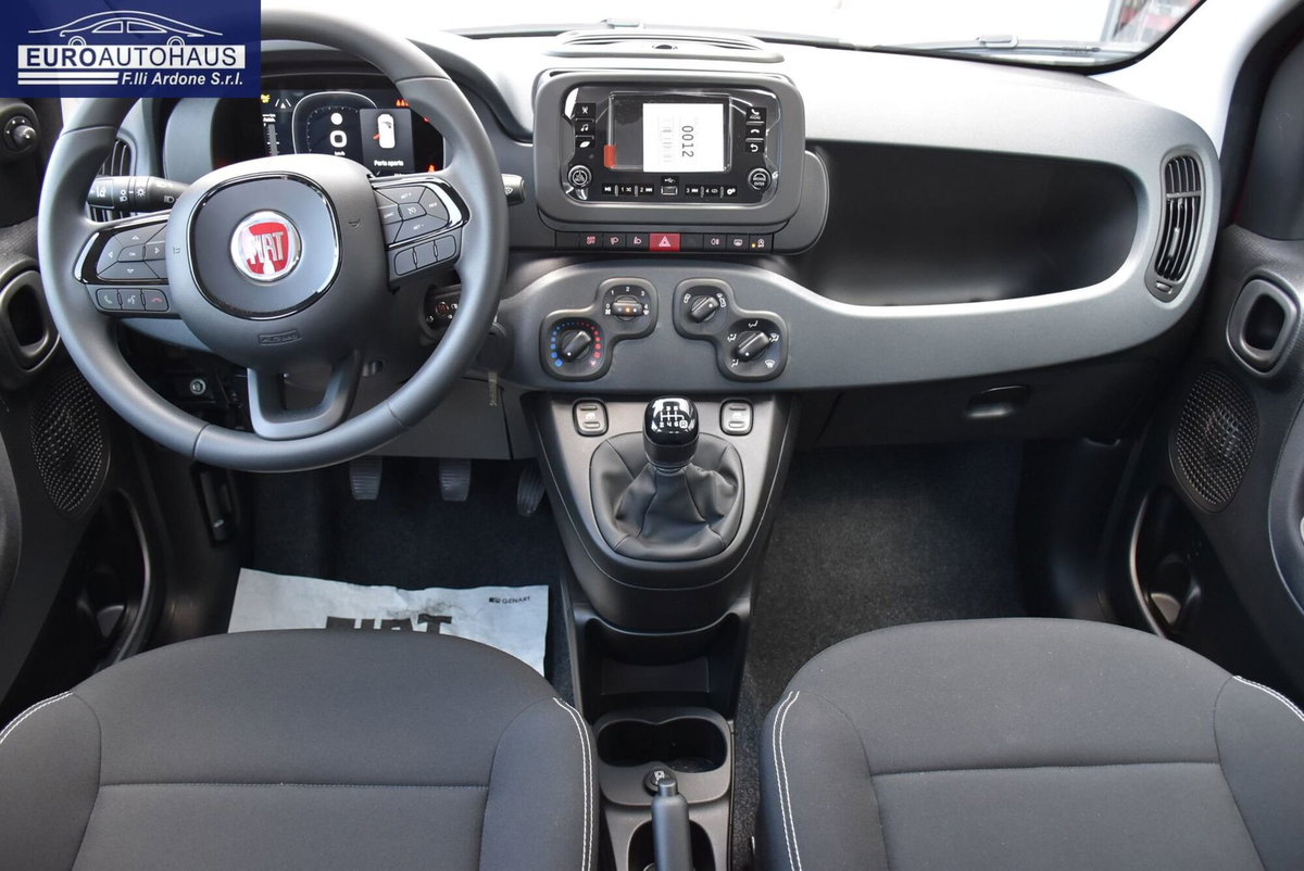 Fiat Panda 1.0 firefly hybrid Icon s&s 70cv (8)