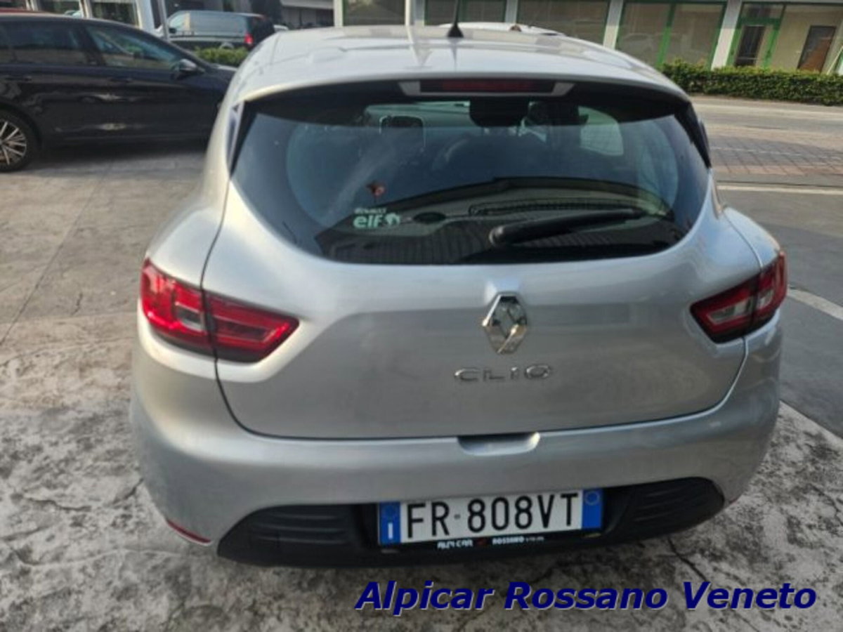 Renault Clio Sporter 1.2 75CV Live (12)