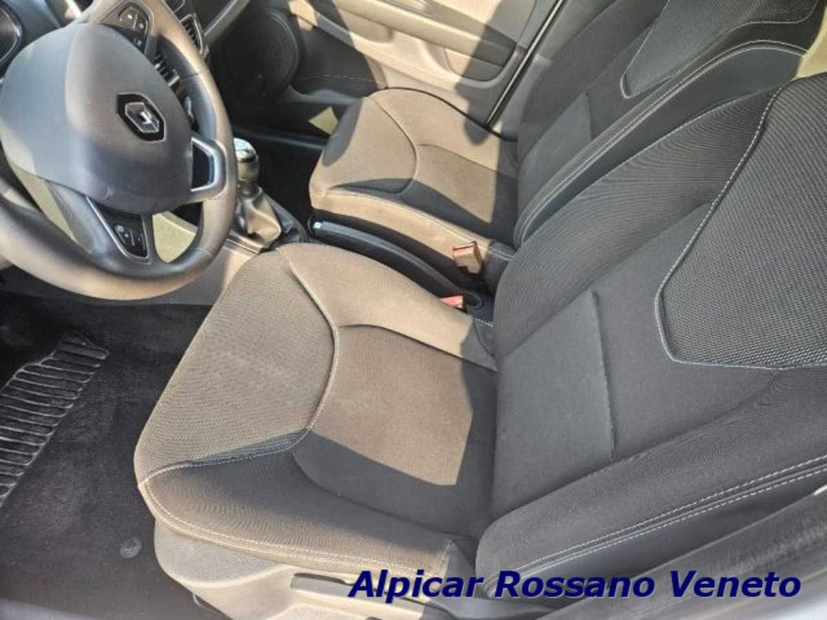 Renault Clio Sporter 1.2 75CV Live (8)