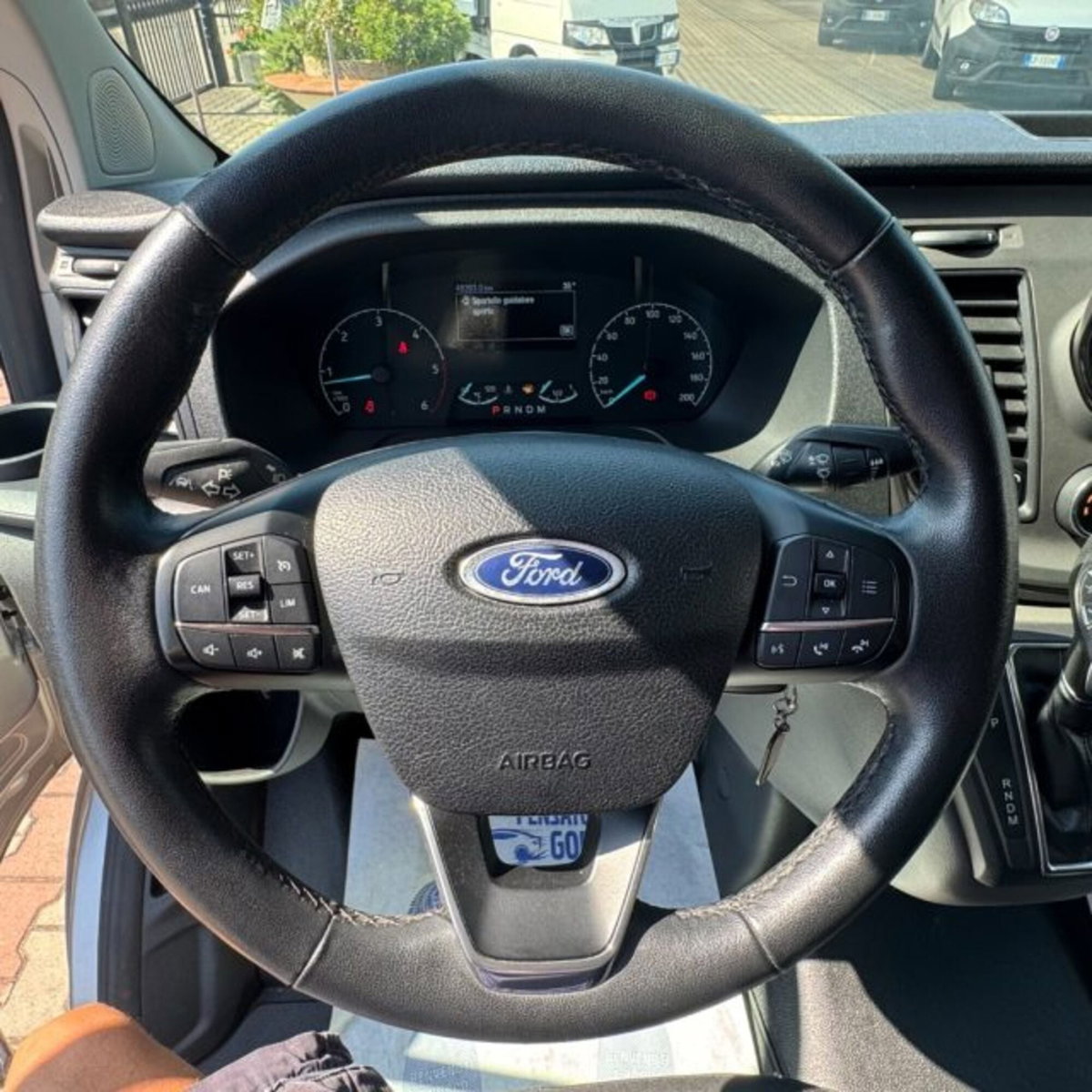 Ford Transit Custom Furgone 320 2.0 TDCi 130 PL Combi Trend (11)