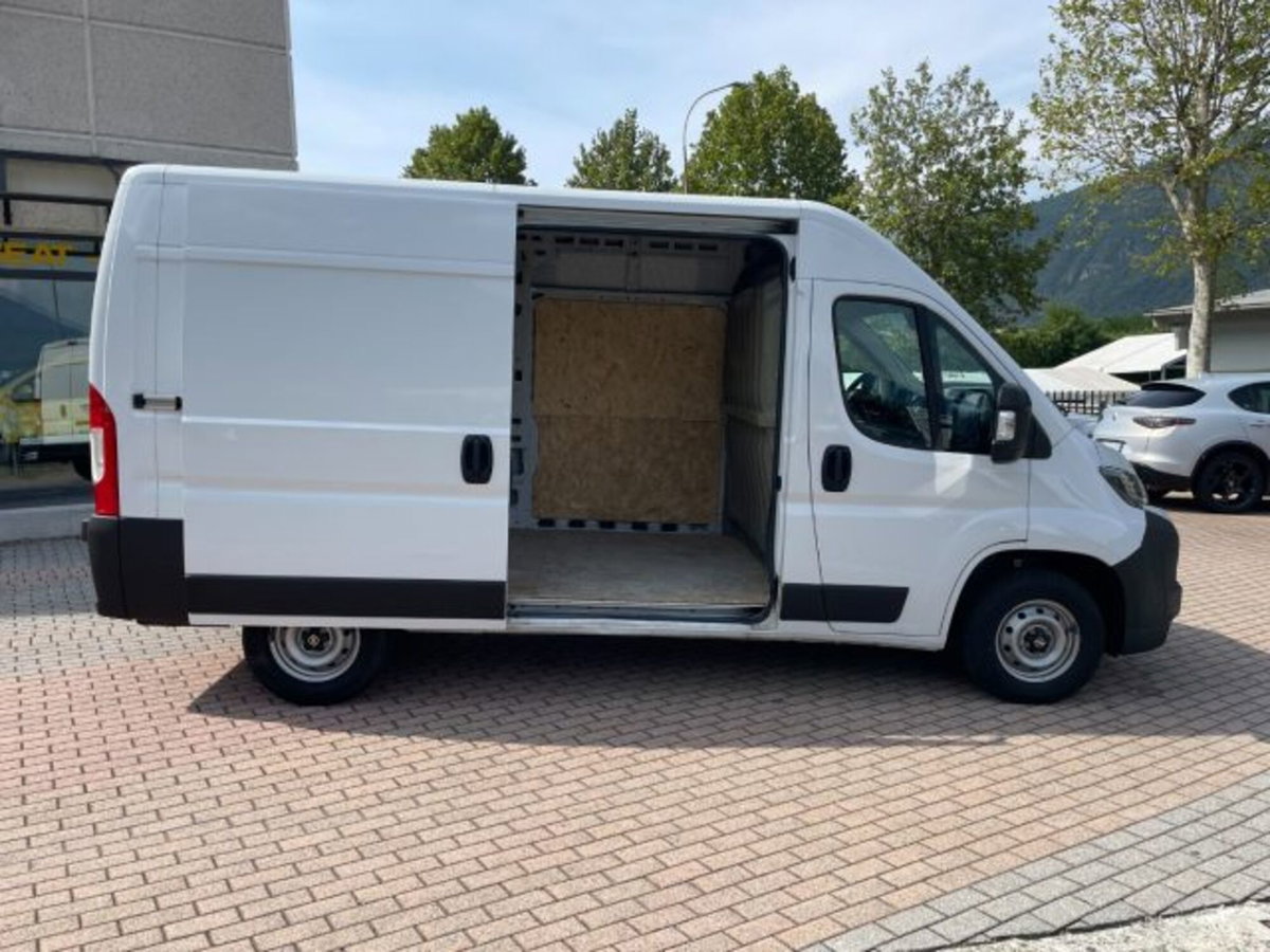 Opel Movano Furgone 33 2.2 BlueHDi 140 S&S PM-TM Furgone (14)